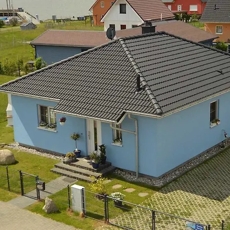 Fh Blaue Haus Am Peenestrom Holiday home Peenemunde